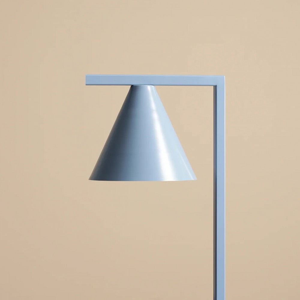 FORM TABLE DUSTY BLUE Stalinis šviestuvas 1108B16