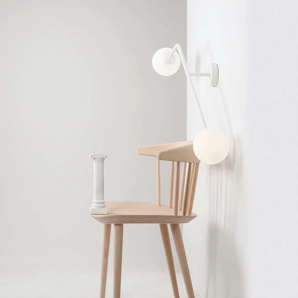 PURE WHITE H 1064D Sieninis šviestuvas