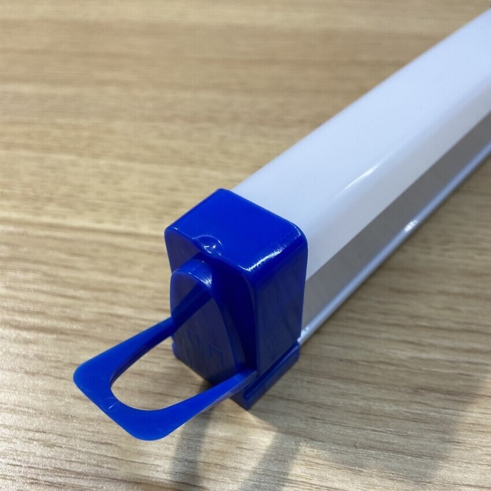 Nešiojamas, per USB kraunamas LED šviestuvas L138